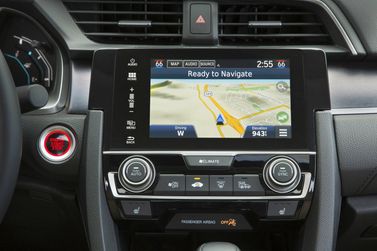 Honda Civic X, Седан — экран мультимедийной системы