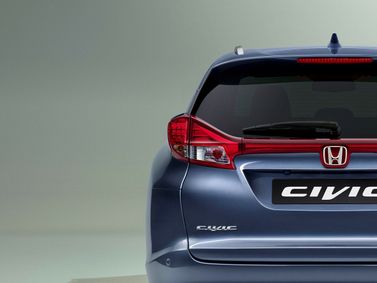 Honda Civic IX Рестайлинг, Универсал 5 дв. — задняя часть автомобиля крупным планом