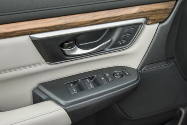 Honda CR-V V, Внедорожник 5 дв. — деталь интерьера