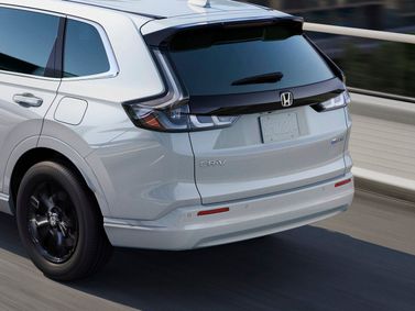 Honda CR-V VI, Внедорожник 5 дв. E:Fcev — вид сзади в три четверти