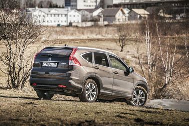 Honda CR-V IV, Внедорожник 5 дв. — вид сзади справа