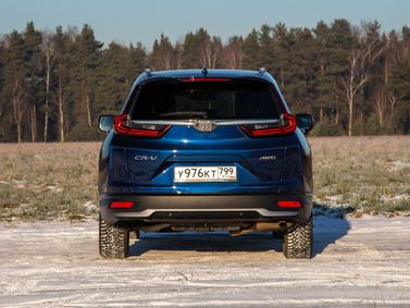 Honda CR-V فيس ليفت V، دفع رباعي 5 أبواب — منظر خلفي