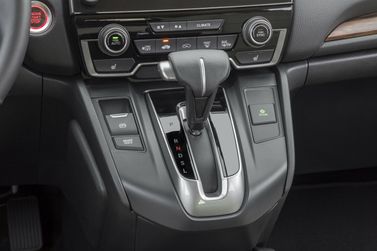 Honda CR-V V, Внедорожник 5 дв. — центральная консоль