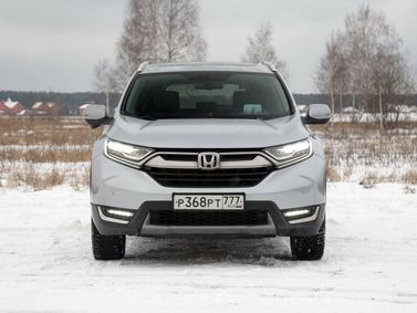 Honda CR-V V, Внедорожник 5 дв. — вид спереди