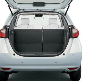 Honda Fit IV Рестайлинг, Хэтчбек 5 дв. — багажное отделение