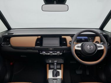 Honda Fit IV, Хэтчбек 5 дв. — передняя панель