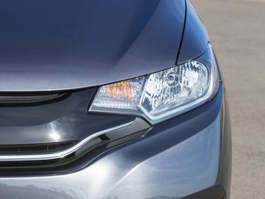 Honda Fit ثالثاً، هاتشباك 5 أبواب — المصباح الأمامي
