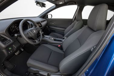 Honda HR-V فيس ليفت الثاني، دفع رباعي 5 أبواب — منظر عام للمقصورة
