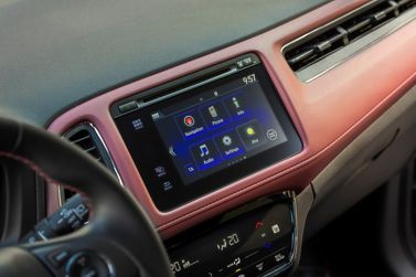 Honda HR-V فيس ليفت الثاني، دفع رباعي 5 أبواب — شاشة نظام المعلومات والترفيه