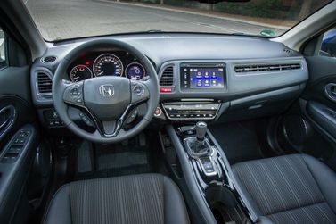 Honda HR-V II, Внедорожник 5 дв. — передняя панель