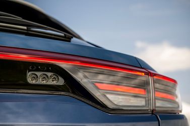Honda HR-V III Рестайлинг, Внедорожник 5 дв. — задний фонарь