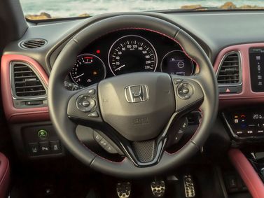 Honda HR-V فيس ليفت الثاني، دفع رباعي 5 أبواب — عجلة القيادة