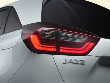 Honda Jazz رابعاً، هاتشباك 5 أبواب — المصباح الخلفي