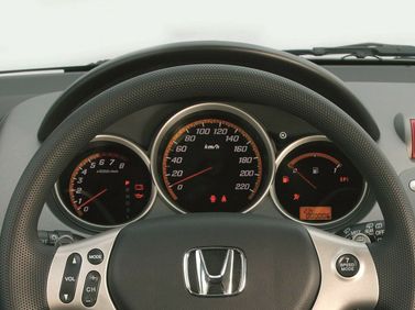 Honda Jazz I Рестайлинг, Хэтчбек 5 дв. — панель приборов