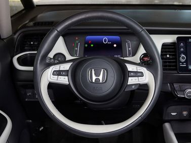 Honda Jazz IV, Хэтчбек 5 дв. Crosstar — рулевое колесо