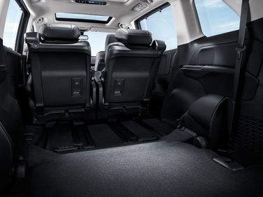 Honda Odyssey V Рестайлинг, Минивэн — задние сиденья