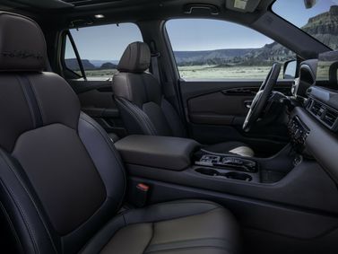 Honda Pilot IV Рестайлинг, Внедорожник 5 дв. USA (285hp) — передние сиденья