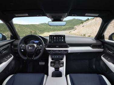 Honda Prelude VI, Купе — передняя панель