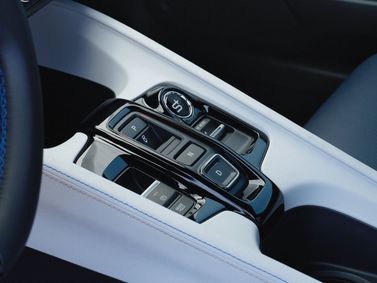 Honda Prelude VI, Купе — селектор коробки передач