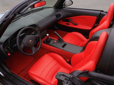 Honda S2000 I (AP1), Кабриолет — общий вид салона