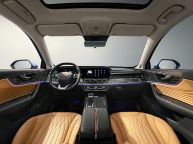 Hongqi HS5 أنا فيس ليفت، دفع رباعي 5 أبواب — منطقة السائق