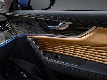 Hongqi HS5 أنا فيس ليفت، دفع رباعي 5 أبواب — تفصيل داخلي
