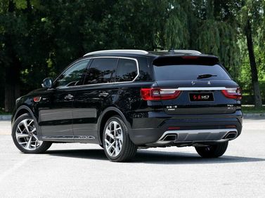 Hongqi HS7 I, Внедорожник 5 дв. — вид сзади в три четверти