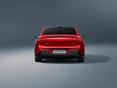 Hongqi Tiangong 05, Седан — вид сзади