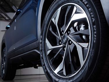 Hyundai Creta ثانياً، دفع رباعي 5 أبواب — جنط العجلة