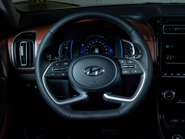 Hyundai Creta ثانياً، دفع رباعي 5 أبواب — عجلة القيادة