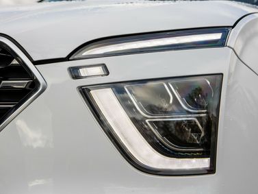Hyundai Creta ثانياً، دفع رباعي 5 أبواب — المصباح الأمامي