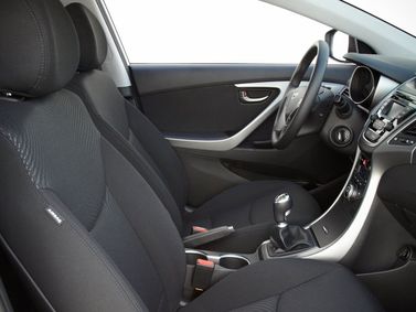 Hyundai Elantra عملية فيس ليفت V (MD)، سيدان — منطقة السائق