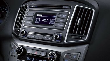 Hyundai H-1 II (TQ) Рестайлинг 2, Минивэн — центральная консоль