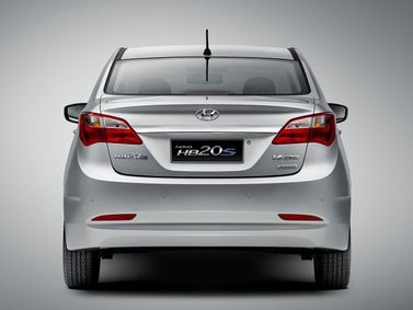 Hyundai HB20 I, Седан — вид сзади