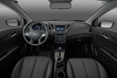 Hyundai HB20 I, Хэтчбек 5 дв. — общий вид салона