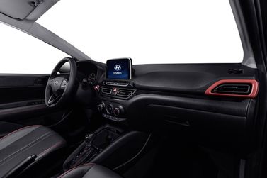 Hyundai HB20 II, Хэтчбек 5 дв. X — место водителя