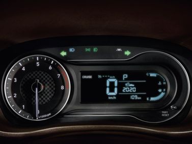 Hyundai HB20 II, Хэтчбек 5 дв. — панель приборов