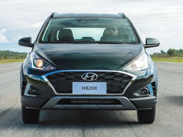 Hyundai HB20 II, Хэтчбек 5 дв. X — вид спереди