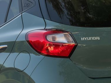 Hyundai i10 III Рестайлинг, Хэтчбек 5 дв. — задний фонарь