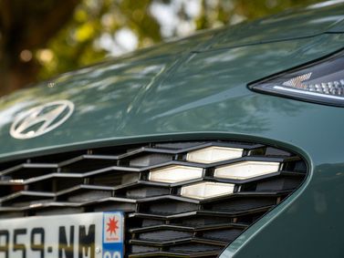 Hyundai i10 III Рестайлинг, Хэтчбек 5 дв. — решётка радиатора