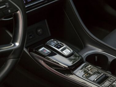 Hyundai Sonata VIII (DN8), Седан — селектор коробки передач