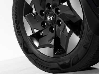 Hyundai Staria I عملية شد الوجه، ميني فان — جنط العجلة