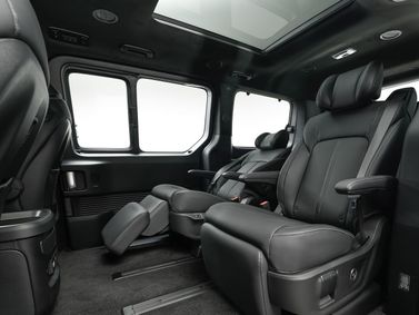 Hyundai Staria I عملية شد الوجه، ميني فان — المقاعد الخلفية