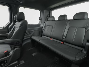 Hyundai Staria I عملية شد الوجه، ميني فان — المقاعد الخلفية