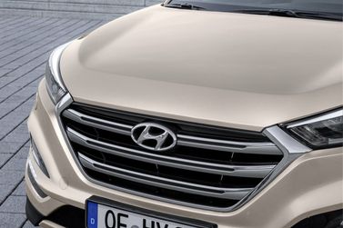 Hyundai Tucson III (TL), Внедорожник 5 дв. — решётка радиатора
