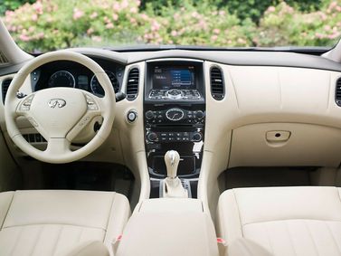 Infiniti EX ط (J50)، دفع رباعي 5 أبواب — لوحة القيادة
