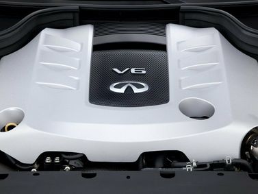 Infiniti EX ط (J50)، دفع رباعي 5 أبواب — حجرة المحرك