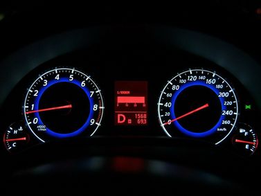 Infiniti G IV, Седан — панель приборов