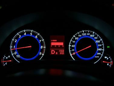 Infiniti G IV, Купе — панель приборов