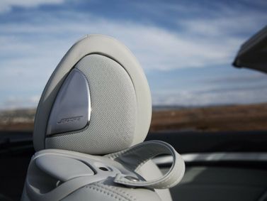 Infiniti G IV, Кабриолет — деталь интерьера